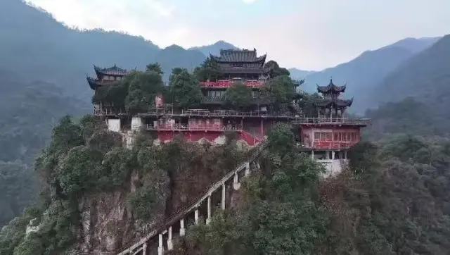 Гора Нютоушань