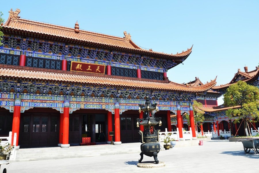 Архитектурные детали храма