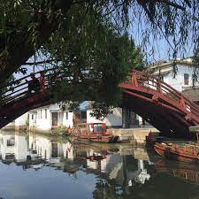 Каменные резные детали и архитектурные элементы древних мостов Цзиньцзэ