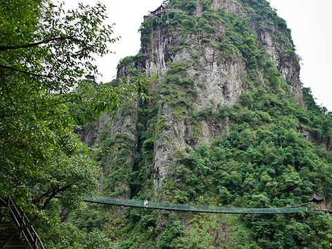 Скалистый пик горы Нютоушань