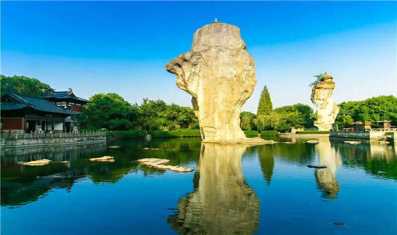 Вид на озеро Дунху с высоты