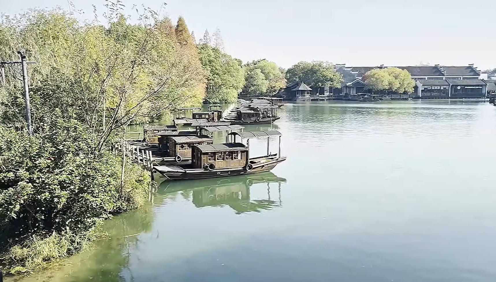Традиционный винный завод с местными напитками Учжэня