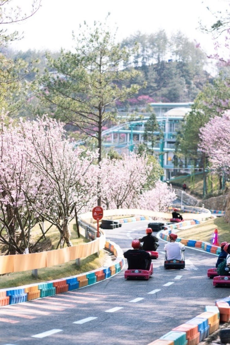 Аттракцион